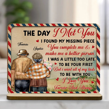 Personalized 2-Layer Wooden Plaque for Couples, Hugging Stroll Illustration, Romantic Keepsake, Unique Gift for Husband or Wife