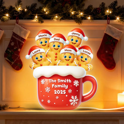 Personalized Family Gingerbread Light-Up Decor – Custom Names, Family Name & Year on Festive Mug – Heartwarming Christmas Gift
