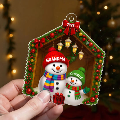 Snowman Grandma & Grandchild Acrylic Ornament – Heartwarming Christmas Gift for Grandparents & Family