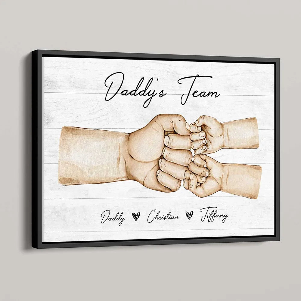 “Daddy’s Team” Fist-Bump Poster – Heartfelt Family Artwork, Custom Names, Perfect Father’s Day Gift for Dad
