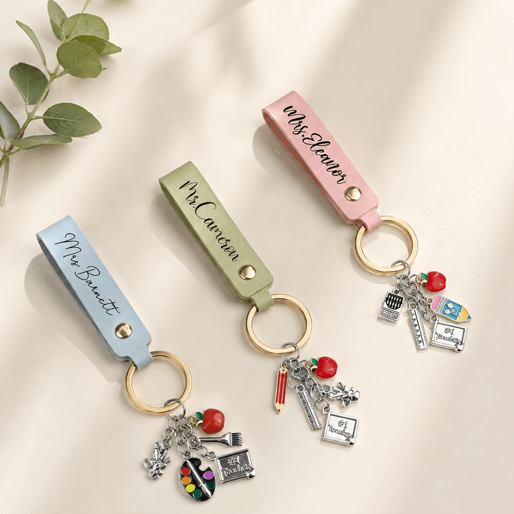 Personalized Teacher Keychain with Name, Apple, Pencil & School Charms – Unique Teacher Appreciation Gift
