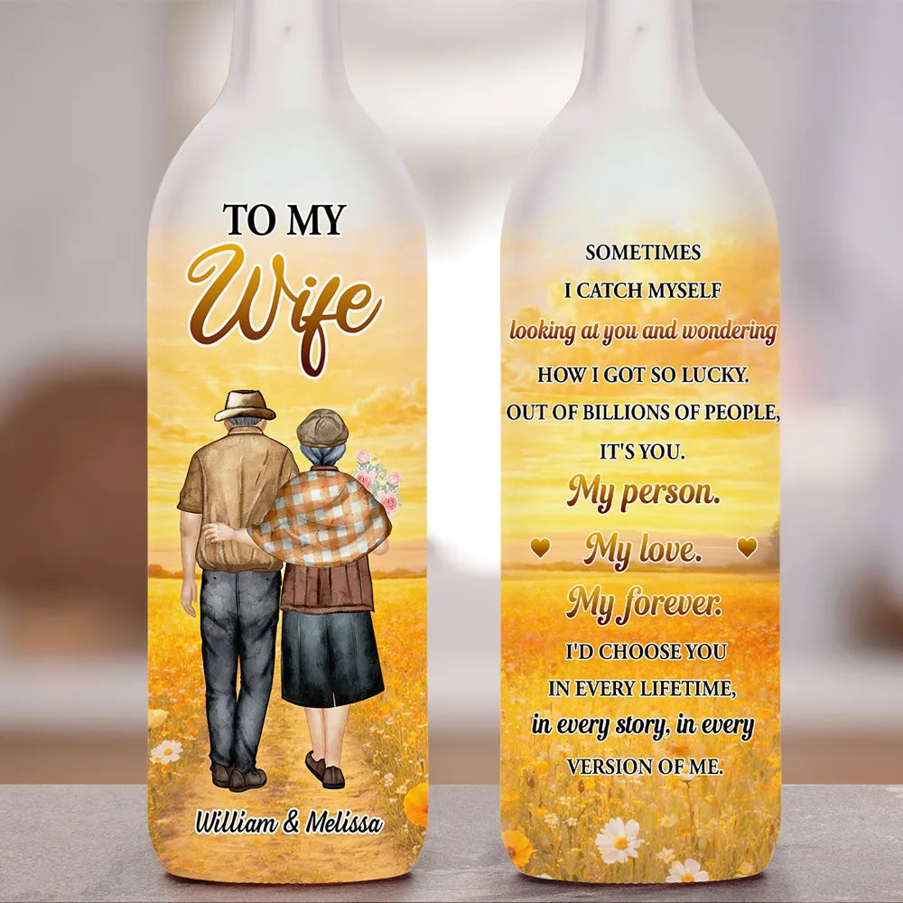 How Lucky I Am Personalized Bottle Lamp, Cozy Warm Glow Night Light with Sunset Couple Art, Thoughtful Gift for Wife