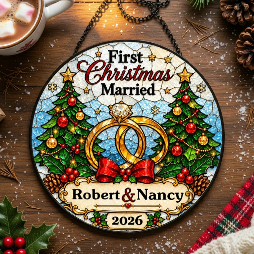 Personalized First Christmas as a Married Couple Suncatcher Ornament, Custom Names & Year, Romantic Newlywed Christmas Gift