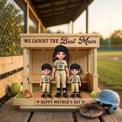 We Caught The Best Mom 2-Layer Wooden Plaque, Personalized Softball Dugout Family Keepsake, Heartfelt Gift