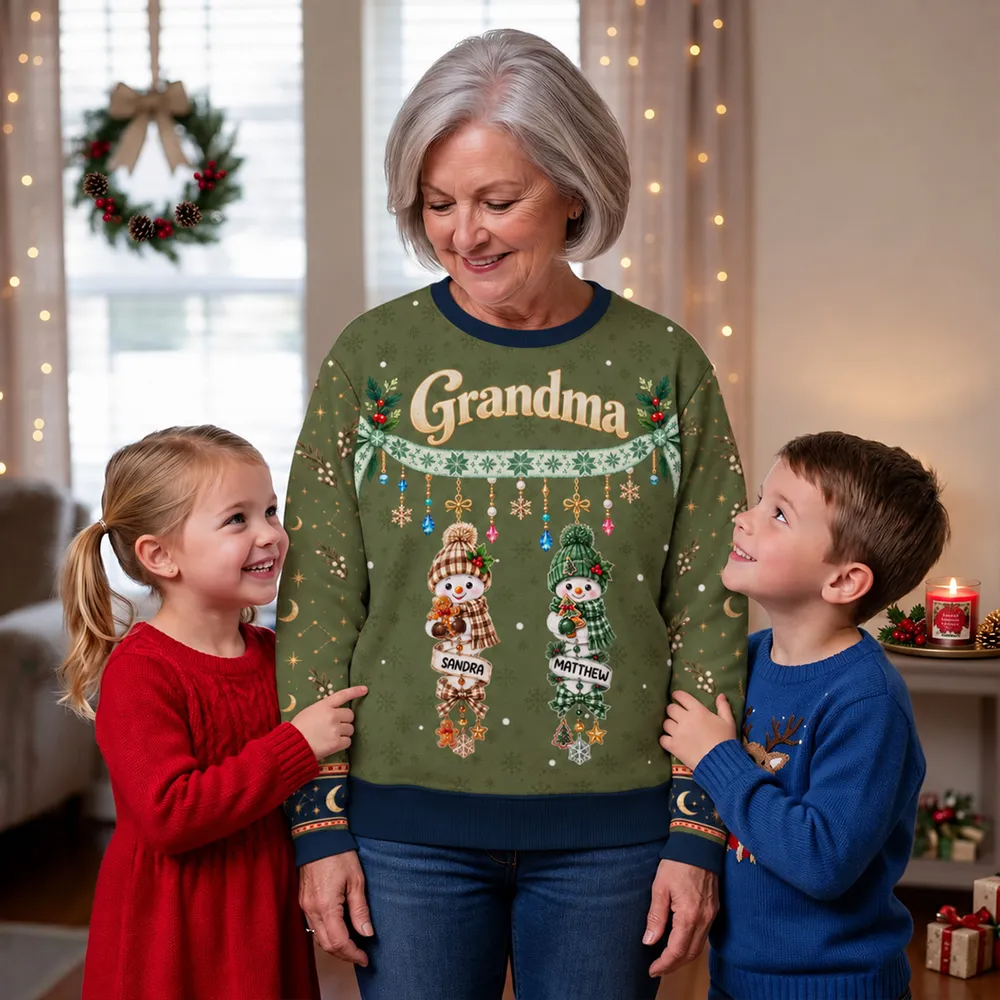 Grandma Printed Sweatshirt, Personalized Snowman Family in Festive Red, Creative Christmas Gift from Grandkids