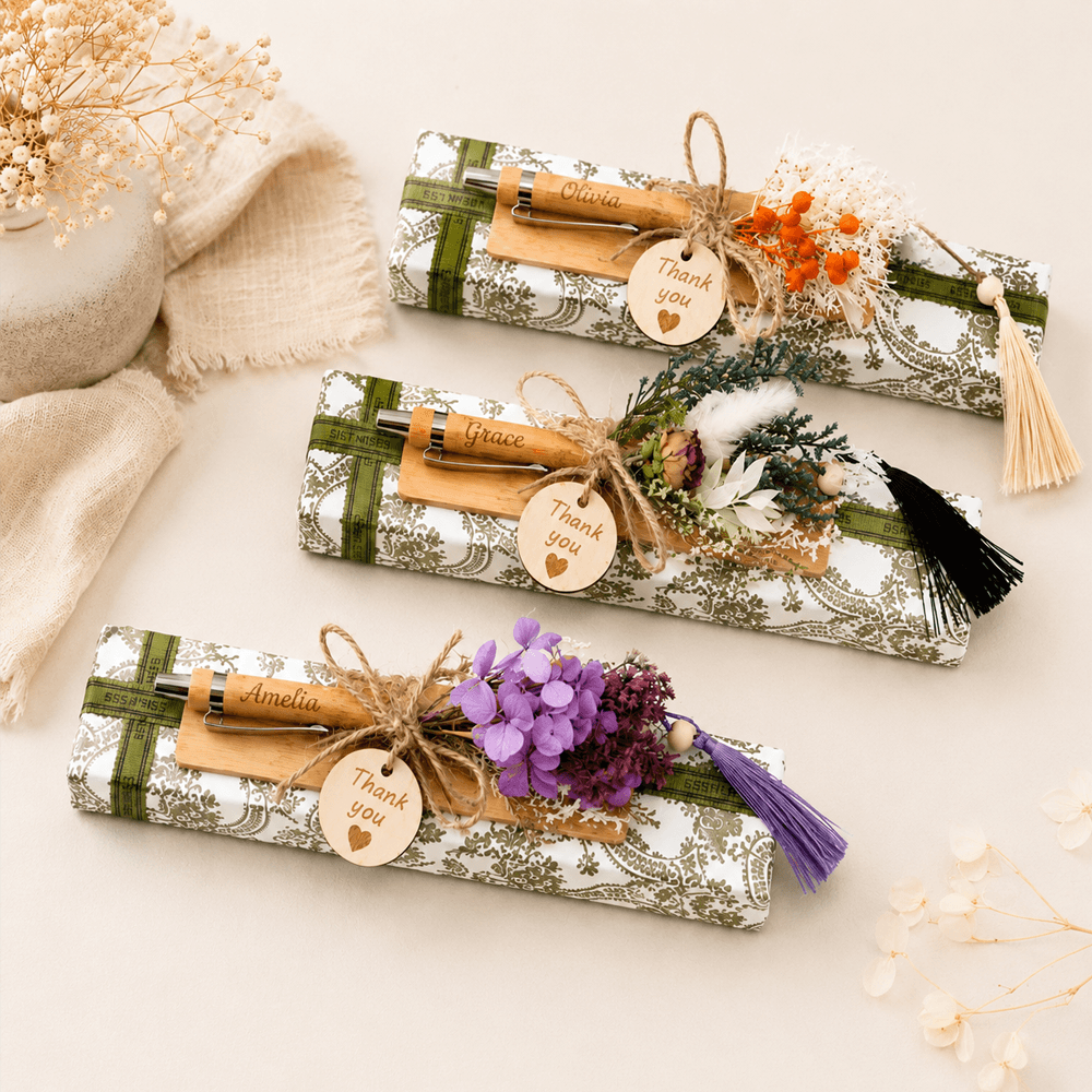 Personalized Wooden Pen & Bookmark Gift Set with Dried Flowers, Custom Engraved Thank You Gift for Teachers, Friends & Coworkers