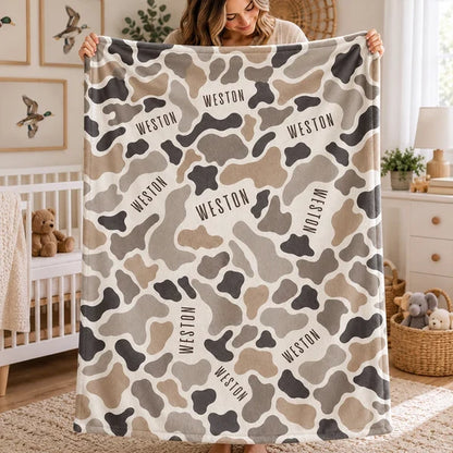 Personalized Neutral Camo Fleece Blanket for Cozy Baby Cuddles, Unique Nursery Gift