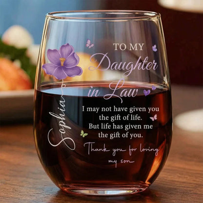 Personalized Daughter-in-Law Wine Glass with Grateful Quote, Creative Gift for a Cherished Family Member