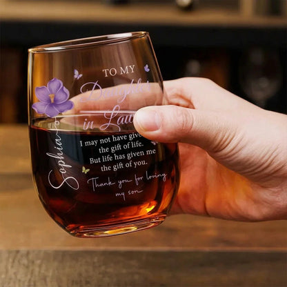 Personalized Daughter-in-Law Wine Glass with Grateful Quote, Creative Gift for a Cherished Family Member