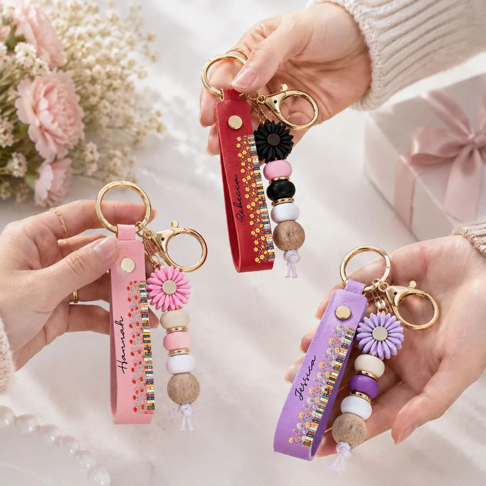 Personalized PU Leather Daisy Keychain with Beaded Charm, Pink Floral Style, Unique Gift for Girls