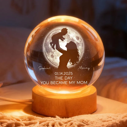 Personalized Globe Lamp with Mom Lifting Child Silhouette and Moon Glow, Unique Mother's Day Gift for Mom