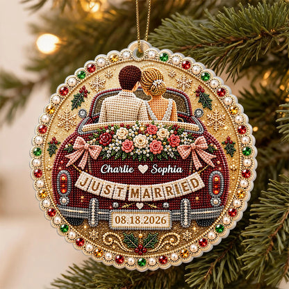 Acrylic Ornament with Bride and Groom in Red Wedding Car, Personalized Creative Christmas Gift for Couple