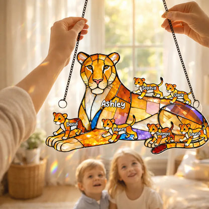 Personalized Lion Mom and Cubs Acrylic Suncatcher Ornament for Sunny Window Decor, Unique Gift for Mom or Grandma