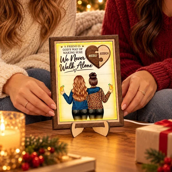 Personalized Wooden LED Plaque, Best Friends Embracing in Warm Light, Unique Friendship Gift