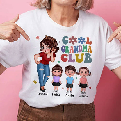 Exclusive 'Cool Grandma Club' Tee - Custom Chic Gift for the Trendsetting Grandma