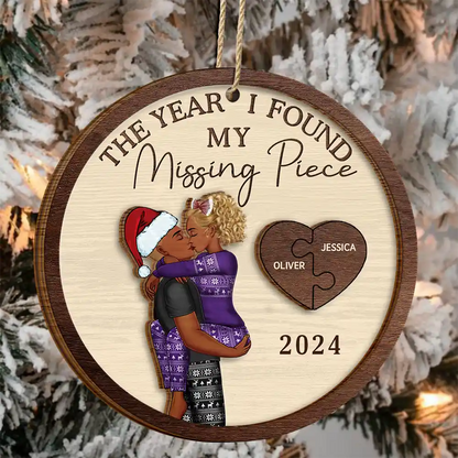 Personalized 2-Layer Wooden Ornament for Couples, Kissing Hug Design, Romantic Christmas Tree Keepsake, Unique Custom Gift