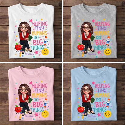 Unique Personalized Classic Tee With Teacher Cartoon & Classroom Art, Creative Gift For Back To School