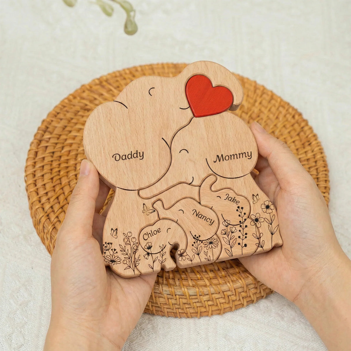 Personalized Elephant Family Wooden Puzzle Plaque, Custom Keepsake for Mom & Dad, Sweet Family Decor, Unique Gift
