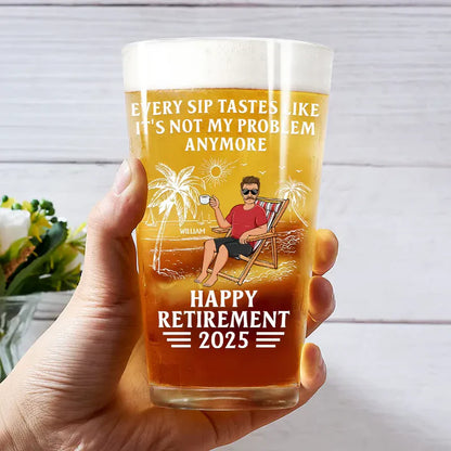 Personalized Retirement Beer Glass With Beach Lounge Design Funny Gift Idea For Men A Classy Home Bar Keepsake