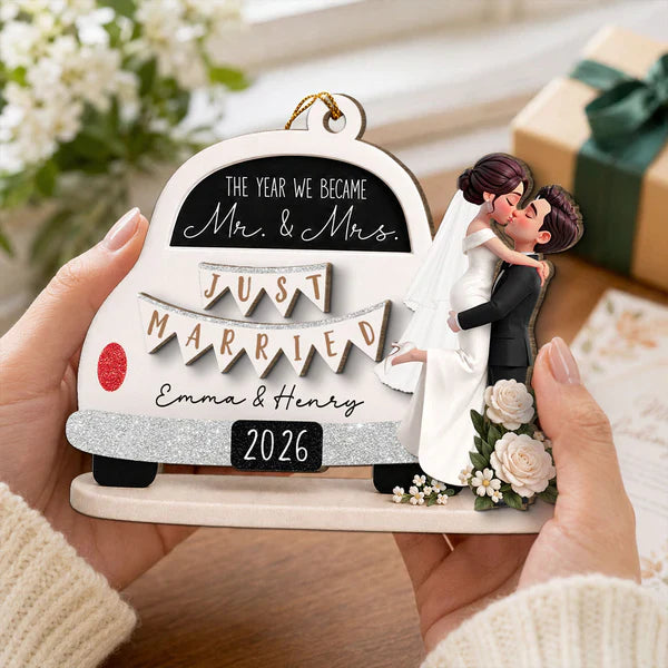Personalized 2-Layer Wooden Ornament, Kissing Bride & Groom Creative Wedding Gift for Couple