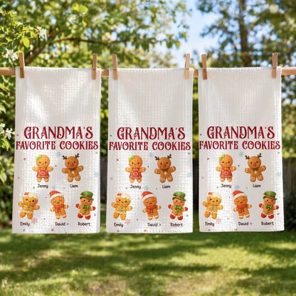 Grandma's Favorite Cookies Kitchen Towel, Personalized Gingerbread Scene, Creative Family Gift for Grandma