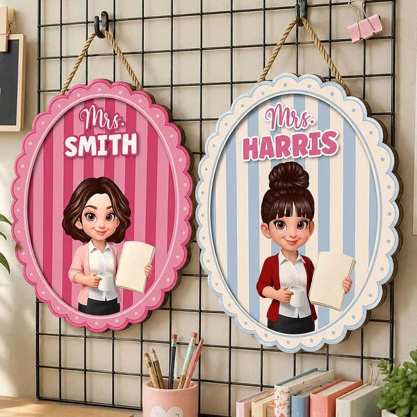 Personalized Wooden Sign for Teacher, Pink Cartoon Classroom Door Decor, Creative Gift for Back to School