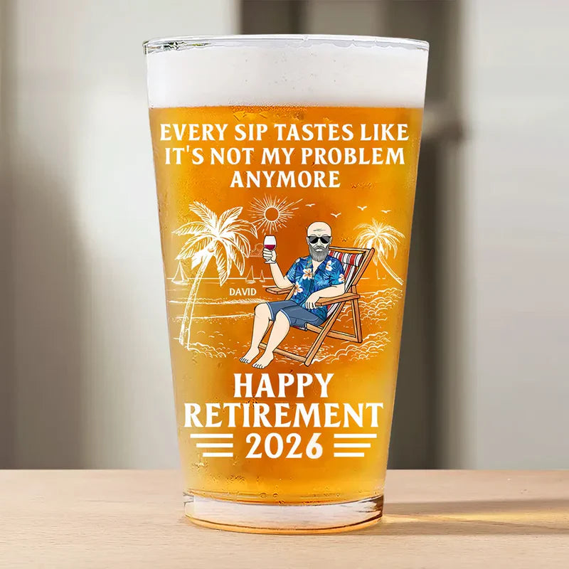 Personalized Retirement Beer Glass With Beach Lounge Design Funny Gift Idea For Men A Classy Home Bar Keepsake