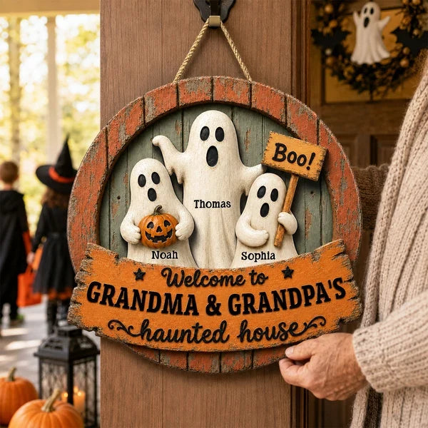 Grandma & Grandpa's Haunted House Wooden Sign, Personalized Ghosts With Pumpkin, Creative Halloween Gift