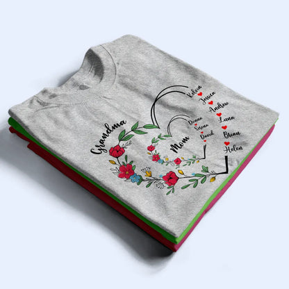Custom Grandma and Mom Heart Shirt – Personalized Classic Tee, Hoodie, and Sweatshirt with Family Names, Perfect Girft for Mother and Grandma