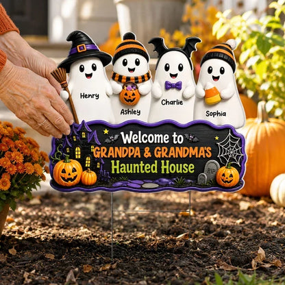 Personalized Shaped Yard Sign with Cute Ghost Family and Haunted House, Unique Gift for Grandparents