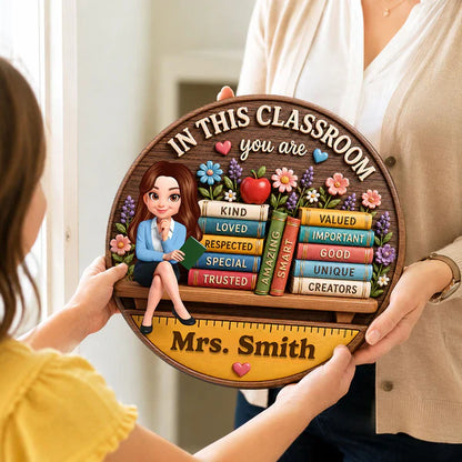 Personalized Wooden Sign for Teacher, Classroom Door Decor with Cartoon Teacher & Books, Unique Gift