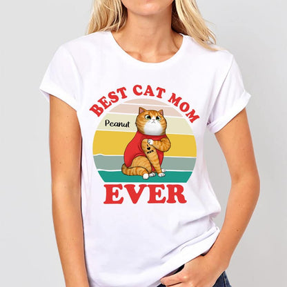 Personalized Best Cat Mom Ever Classic Tee with Retro Sitting Cat Art, Unique Gift for Cat Lovers