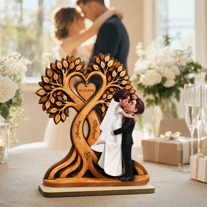 Personalized Wooden Plaque with Kissing Wedding Couple, Heart Tree Unique Gift for Couple