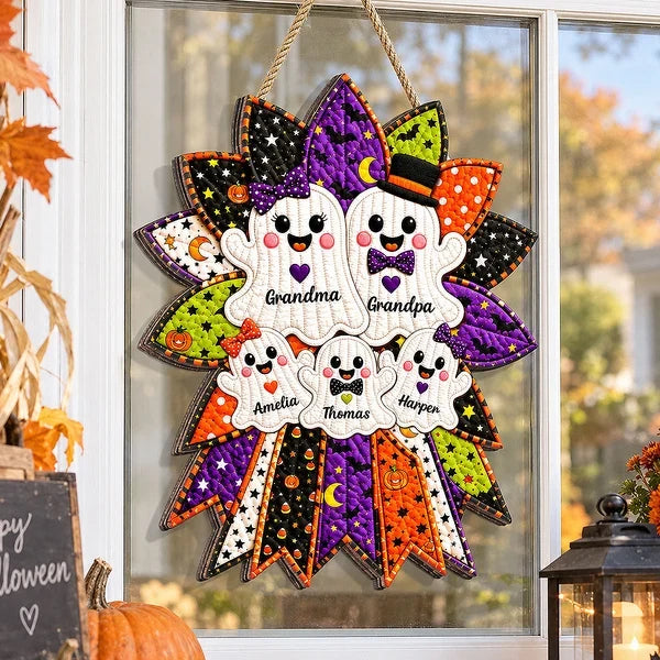 Personalized Wooden Sign with Cheerful Ghost Family Wreath, Heartwarming Halloween Decor, Creative Gift for Grandparents