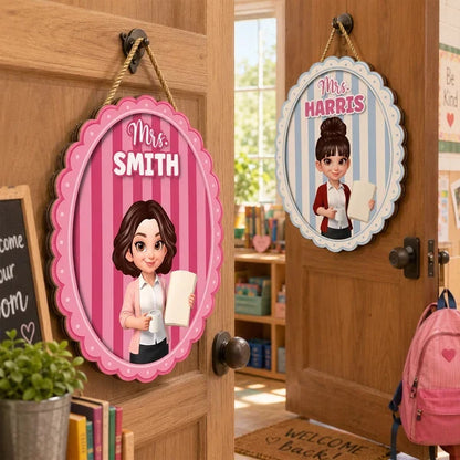 Personalized Wooden Sign for Teacher, Pink Cartoon Classroom Door Decor, Creative Gift for Back to School