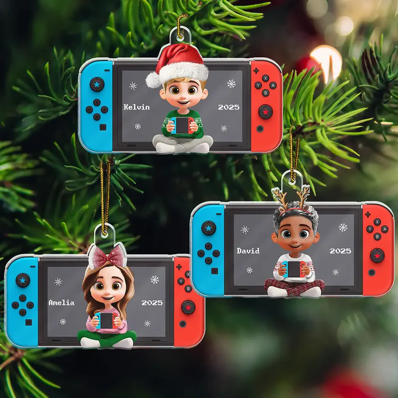 Gaming Themed Acrylic Ornament with Cute Character Design – Perfect Gift for Game Lovers