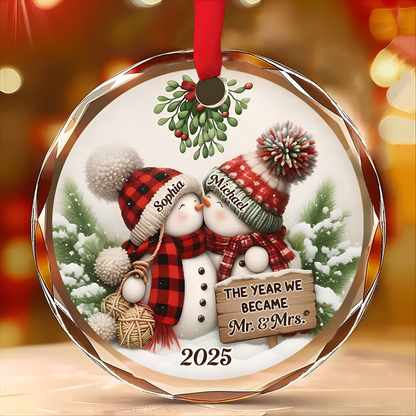 Silver Capped Glass Ornament – The Year We Became Mr. & Mrs., Perfect Christmas Gift for Couples & Newlyweds