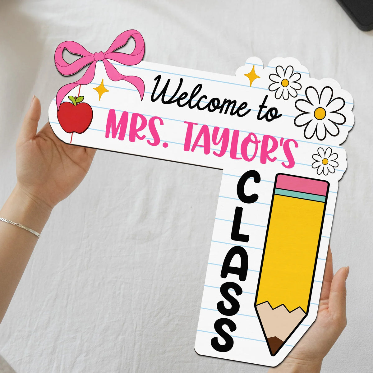 Custom Door Corner Sign for Teacher, Apple & Pencil Classroom Decor, Creative Back to School Gift
