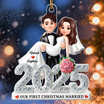 Personalized Acrylic Ornament for Newlyweds – Our First Christmas Married Couple Design, Sparkling Detail, Unique Keepsake Gift