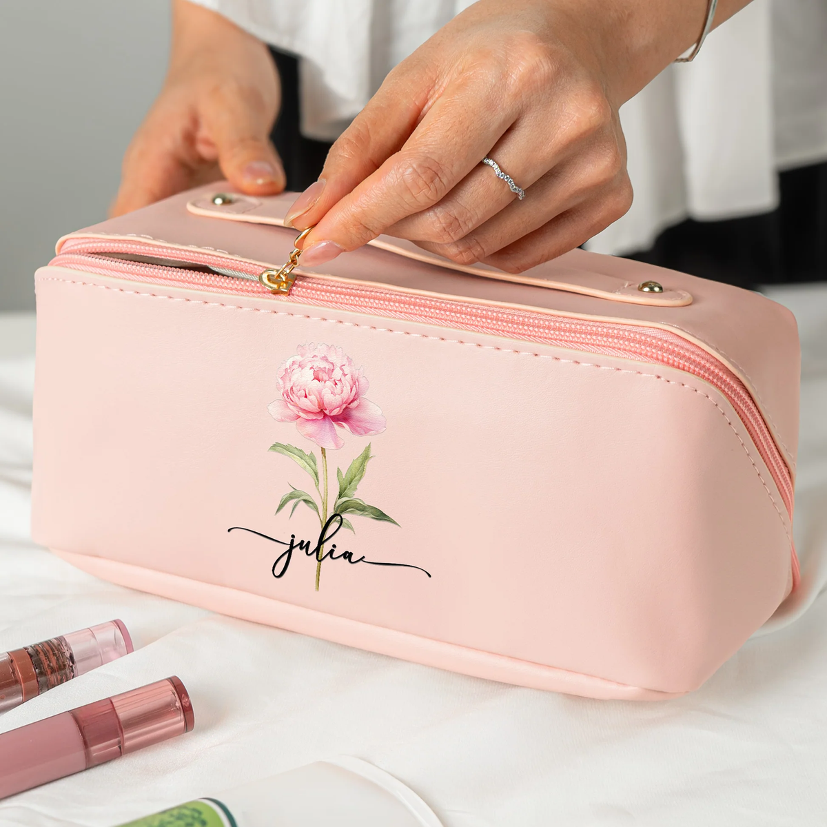 Custom Birth Flower Leather Makeup Bag – Elegant Pink Toiletry Case with Personalized Initials, Spacious Portable Storage & Thoughtful Gift Option