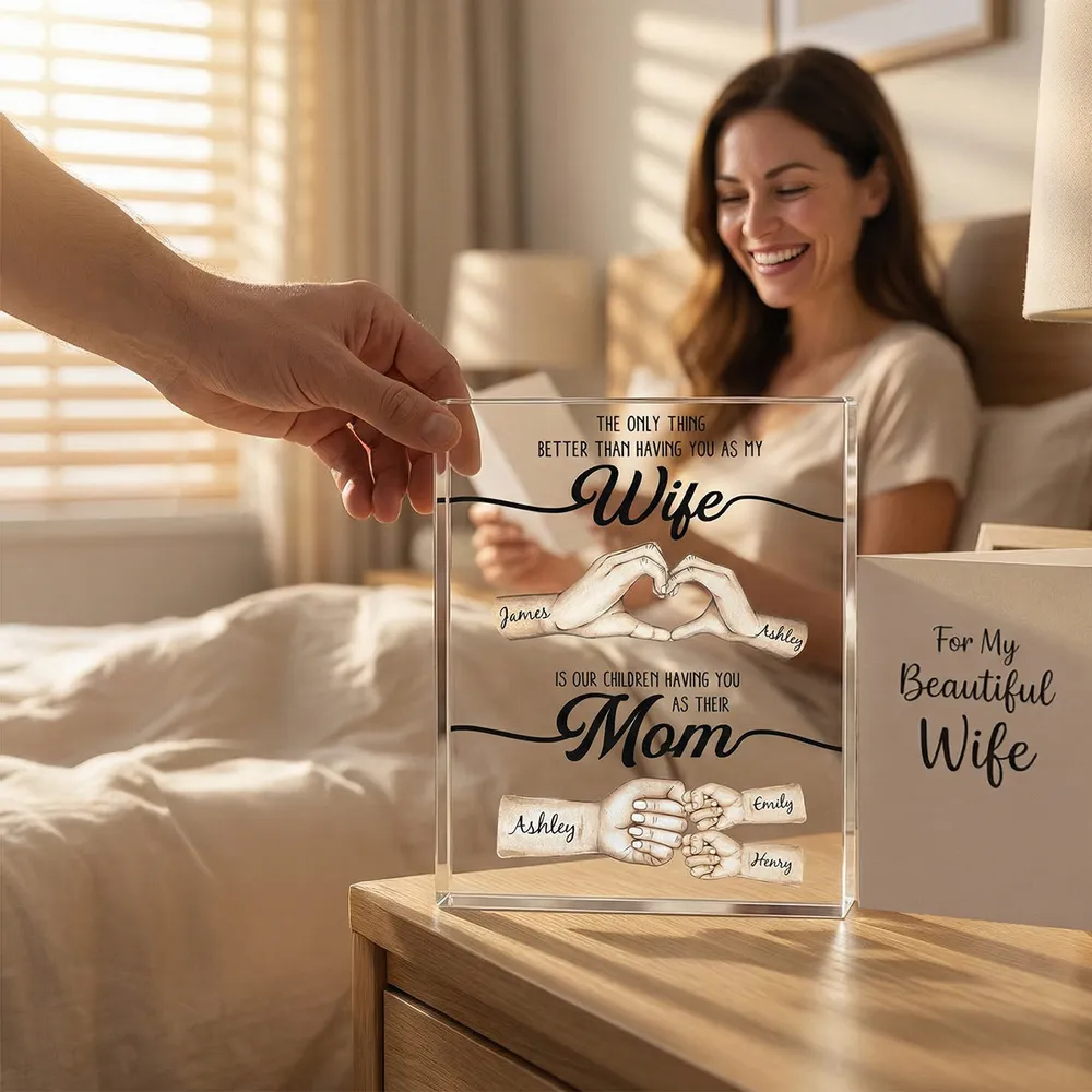 Rectangle Acrylic Block Plaque Personalized for Wife, Sweet Mom Keepsake with Hand Heart and Fist Bump Art, Unique Gift