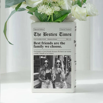 Personalized Ceramic Book Vase with Friends Posing Together, Family We Choose Quote, Creative Gift for Best Friend