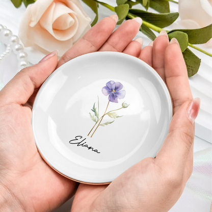 Elegant Personalized Jewelry Dish with Birth Flower Design for Daily Jewelry Storage, Thoughtful Gift for Mom or Friend