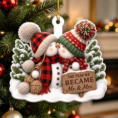 Personalized Acrylic Ornament, Kissing Snowman Couple in Snowy Evergreens, Unique Christmas Gift for Newlyweds