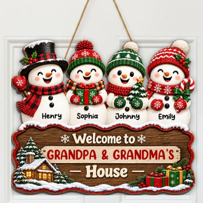 Personalized Snowman Family Wooden Sign, Snowy Cabin Door Decor, Unique Creative Gift for Grandparents