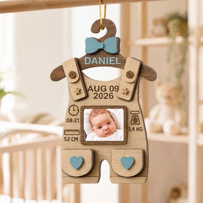 Personalized Baby Birth Stats 2-Layer Wooden Ornament, Outfit Photo Keepsake for Christmas Tree, Unique Gift for Parents
