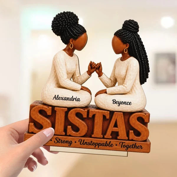 Personalized Wooden Plaque with Sister Figures Making a Pinky Promise, Unique Gift for Sisters and Friends