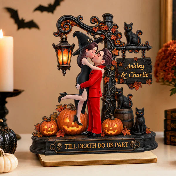 Personalized 2-Layer Wooden Plaque, Kissing Couple with Pumpkins & Black Cats, Creative Gift for Couple