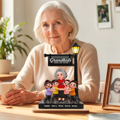 Personalized 2-Layer Wooden Plaque with Grandma and Grandkids Under Lamp Post, Sweet Family Keepsake, Unique Gift for Grandma