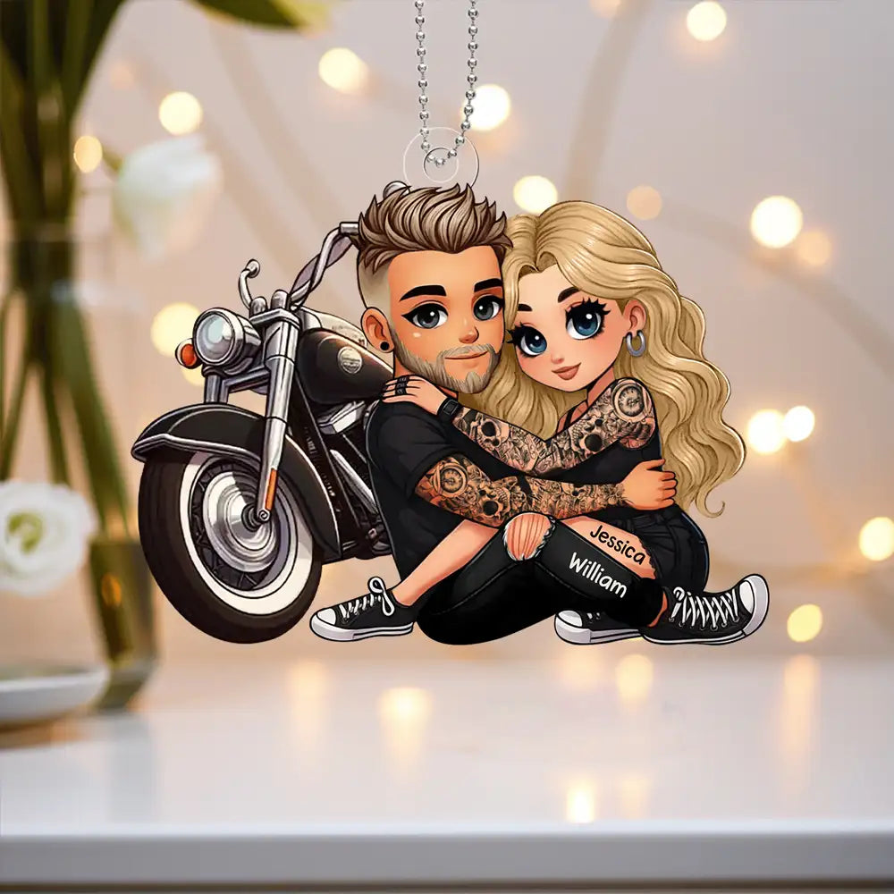 Acrylic Keychain with Couple and Motorcycle Design, High Clarity, Romantic Gift for Couples